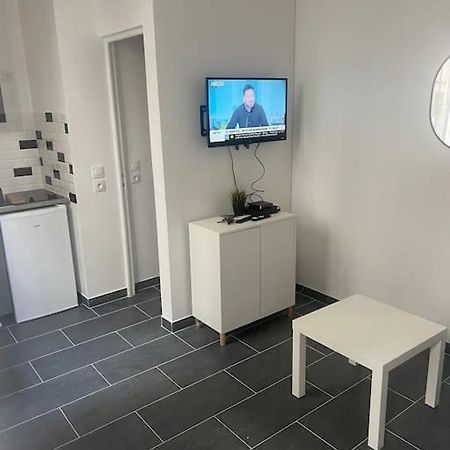Studio Cosy Refait A Neuf Levallois Dış mekan fotoğraf