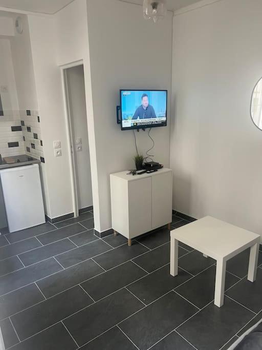 Studio Cosy Refait A Neuf Levallois Dış mekan fotoğraf